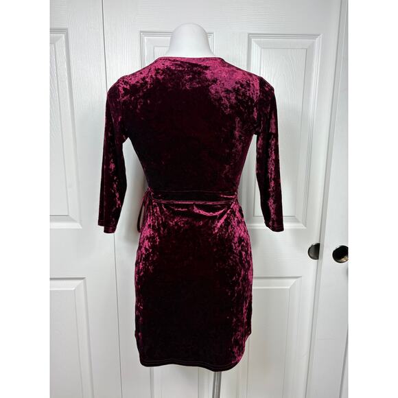 Tobi Wrap it Up Velvet Mini Dress Wine Deep V Neckline Women's Small NWT - Picture 7 of 13